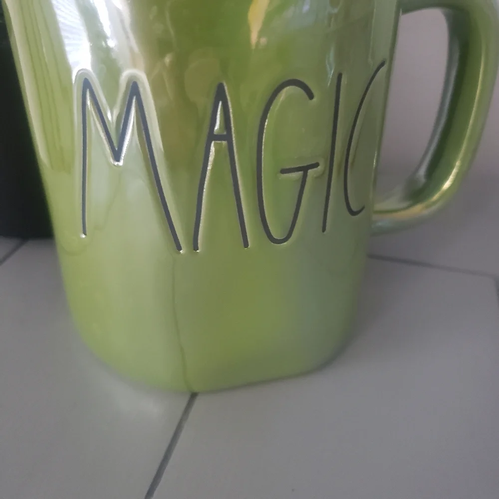 NWT Rae Dunn Magic Green Iridescent Mug